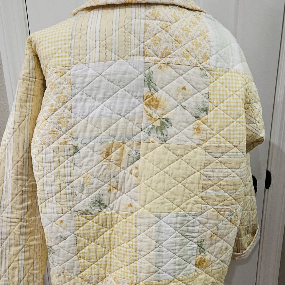 Handmade Patchwork Quilted Women's Top - Yellow and White - Picture 4 of 7